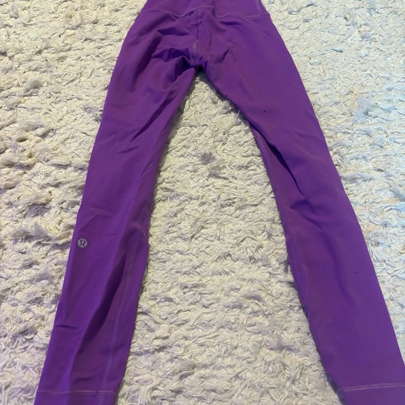Lululemon - Picture 8 of 8
